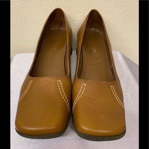 kenneth cole reaction woman shoes Doll House Sz 9 Brazil light Brown Leather